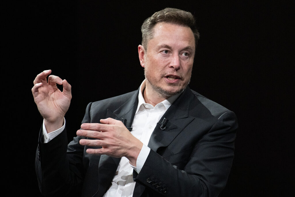 elon-musk-floats-idea-of-relocating-tesla's-corporate-registration-to-texas