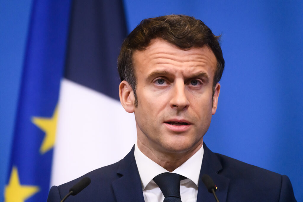 macron's-bold-hint-at-western-troops-in-ukraine-sparks-controversy-and-division